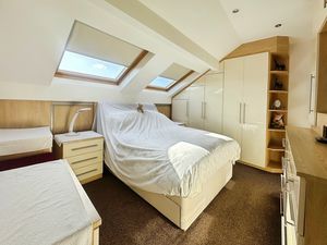 Attic Room- click for photo gallery